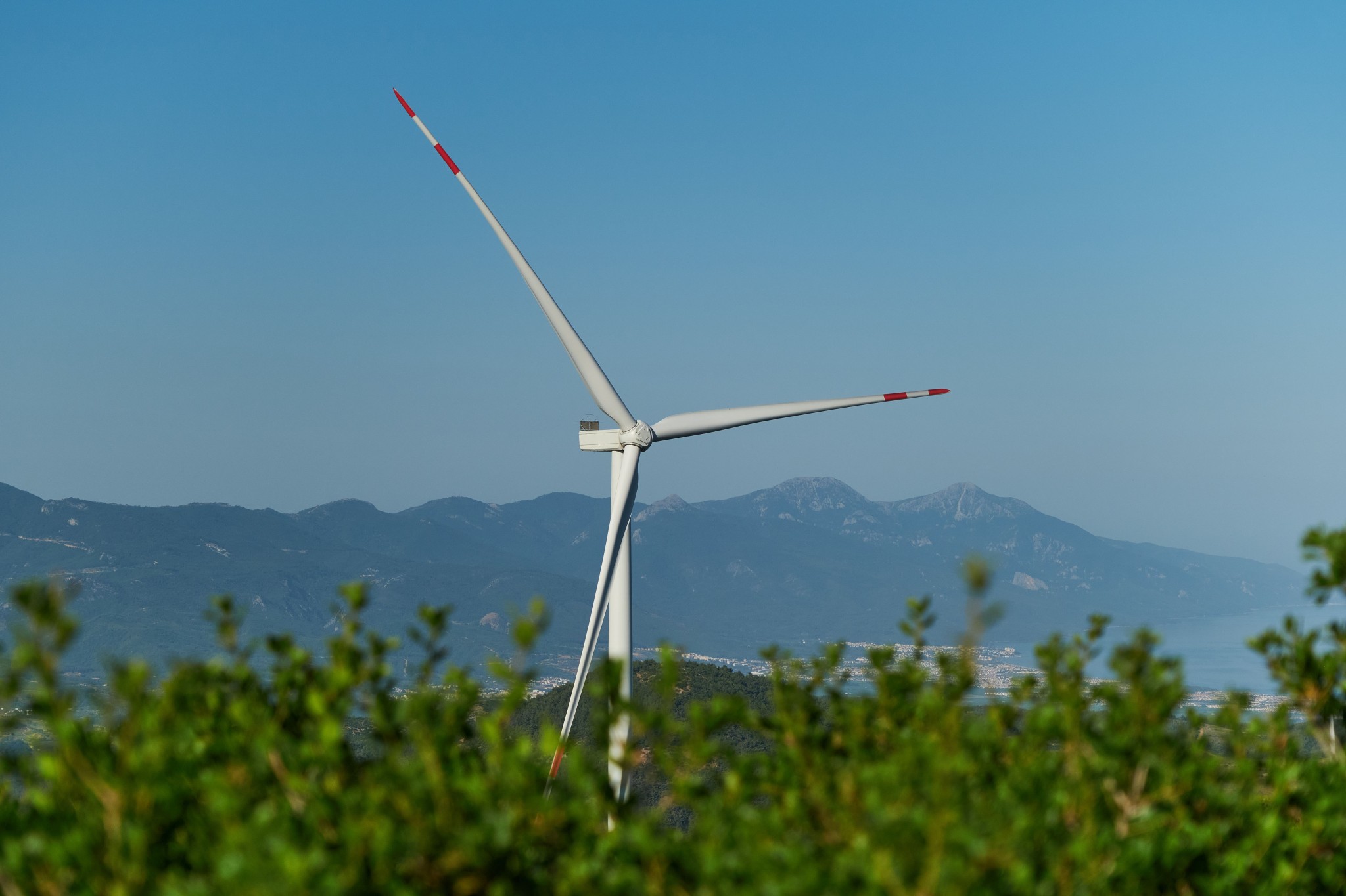 Soluna Holdings and Canaan Announce Strategic Hosting Agreement for 20 MW  of Bitcoin Miners at Project Dorothy - WindInsider